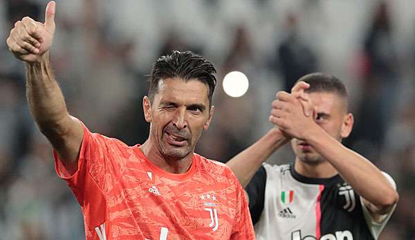 Gianluigi Buffon  hat in Sachen Einsätze mit Paolo Maldini gleichgezogen.