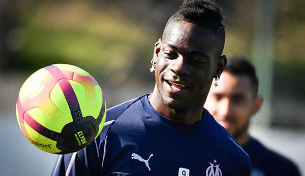 Mario Balotelli trifft mit Brescia auf Juventus Turin.
