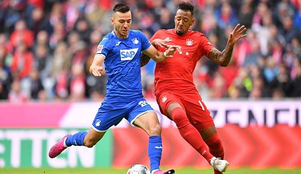 Sargis Adamyan (l.) schockt den FC Bayern mit einem Doppelpack.