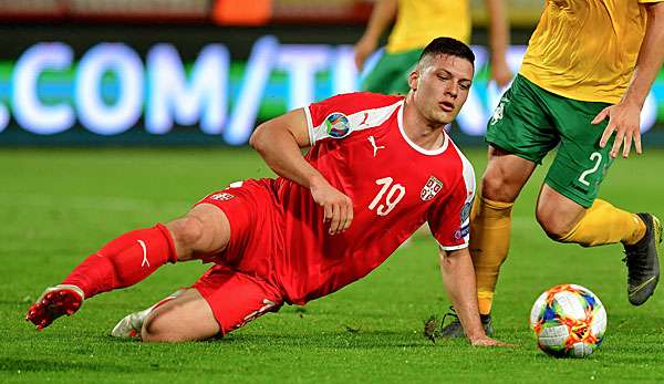 Luka Jovic trifft mit Serbien auf Paraguay.