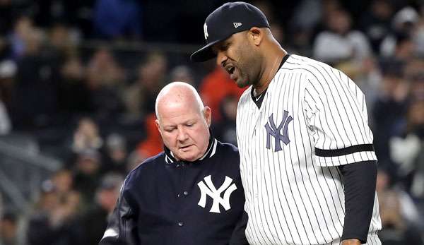 CC Sabathia (r.) hat sein wohl letztes Spiel im Yankee Stadium verletzt verlassen.