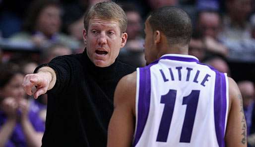 Mit John Little konnte John Patrick nicht zufrieden sein, er machte 0 Punkte und 0 Rebounds