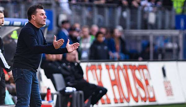 Trainer Dieter Hecking vom Hamburger SV hat anlässlich der aktuellen Zustände im Amateurfußball die Vordbildfunktion der Profis angemahnt. 