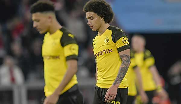 Da werden Erinnerungen wach: Axel Witsel schleicht nach der 0:5-Pleite des BVB gegen den FC Bayern im April 2019 vom Platz der Allianz Arena.