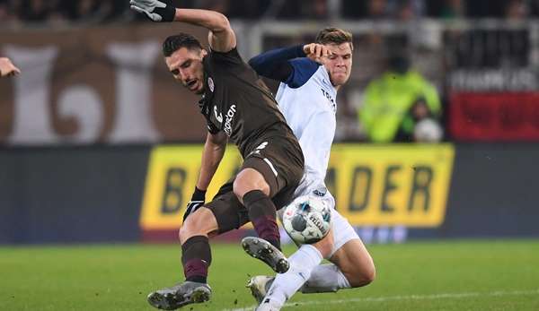 Der FC St. Pauli und der VfL Bochum laufen ihren Erwartungen momentan hinterher.