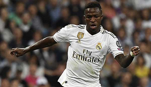 Vinicius könnte Real Madrid - zumindest vorübergehend - bald verlassen.