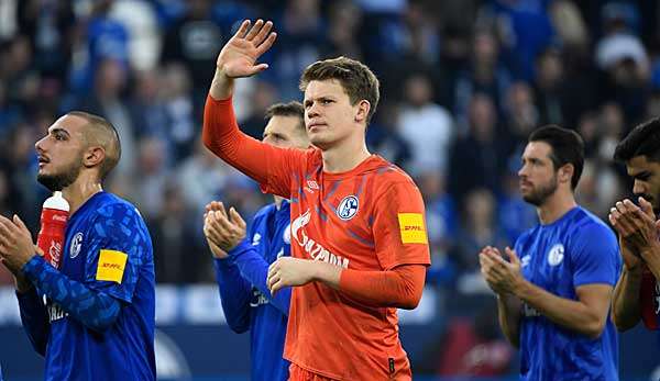 Zum FC Bayern, zu Tottenham oder doch weiter bei Schalke 04? Um Torhüter Alexander Nübel ranken sich zahlreiche Gerüchte und Spekulationen.