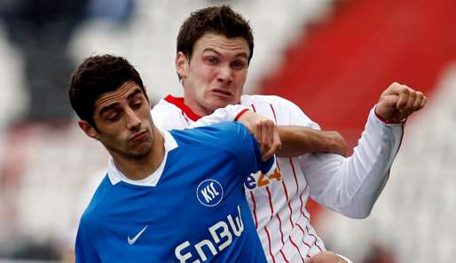 Lars Stindl (im Vordergrund) spielt seit Juli 2000 für den Karlsruher SC