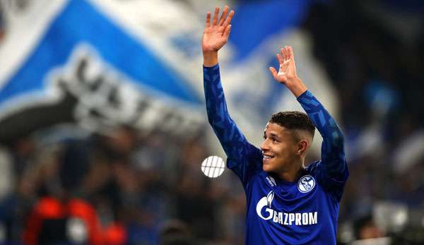 Amine Harit verlängert bis 2024 beim FC Schalke 04.