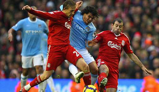 Manchester City und der FC Liverpool trennten sich im Hinspiel 2:2 unentschieden