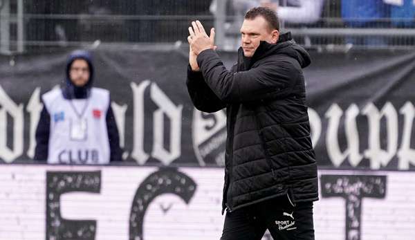 Uwe Koschinat bleibt langfristig in Sandhausen.