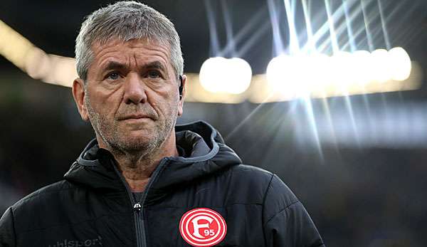 Friedhelm Funkel verlängert bei Fortuna Düsseldorf.