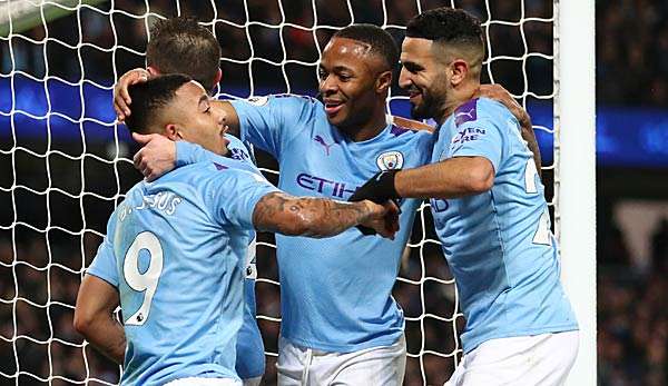 Manchester City gastiert bei Wolverhampton. 