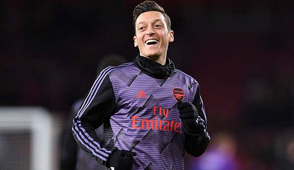 Mesut Özil wechselte von Real Madrid zum FC Arsenal.