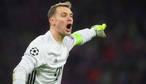 Manuel Neuer will wohl auch weiter alle Spiele beim FCB bestreiten.