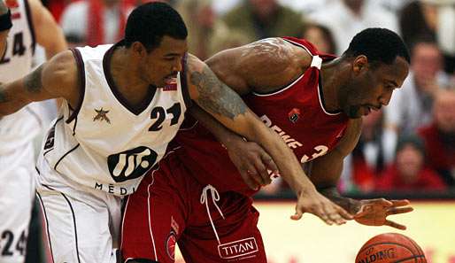 Eric Taylor (r.) wechselte 2008 aus Leverkusen nach Bamberg