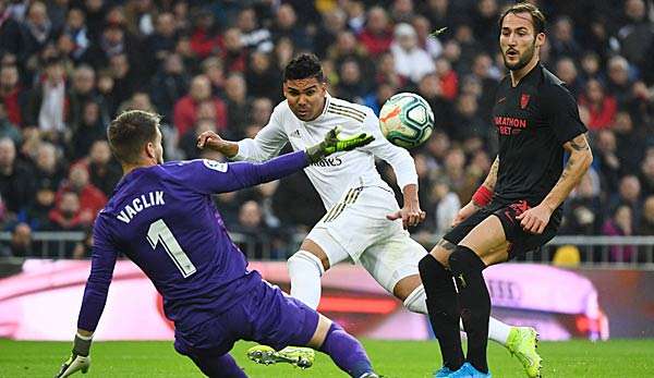 Casemiro sorgte mit einem Doppelpack für den Sieg gegen Sevilla.