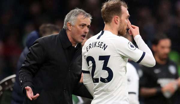 Jose Mourinho zusammen mit Christian Eriksen.