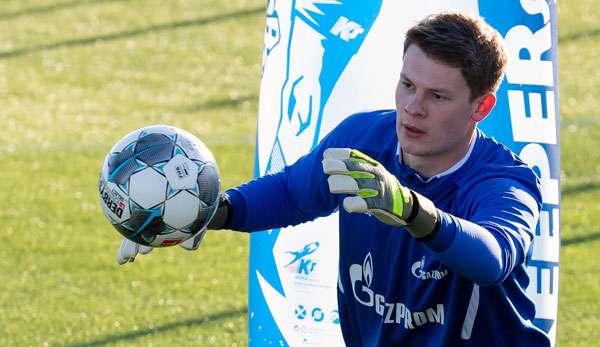 Nach seiner Rotsperre kehrt Alexander Nübel ins Tor von Schalke 04 zurück.