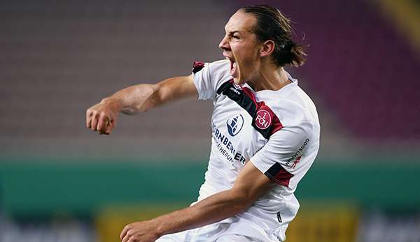 Michael Frey und der 1. FC Nürnberg wollen auch am Sonntag gegen den SV Sandhausen jubeln.