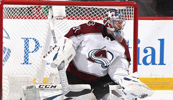 Philipp Grubauer steht für Colorado Avalanche im Tor.