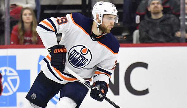 Leon Draisaitl hat seine Führung in der Scorerwertung der NHL weiter ausgebaut.