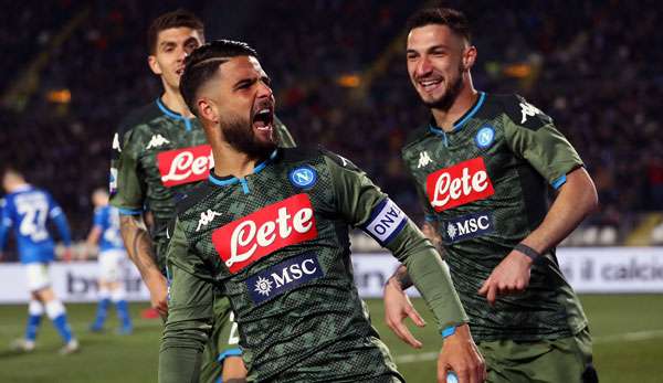 Lorenzo Insigne und er SSC Neapel empfangen im Champions-League-Achtelfinale den FC Barcelona im San Paolo.