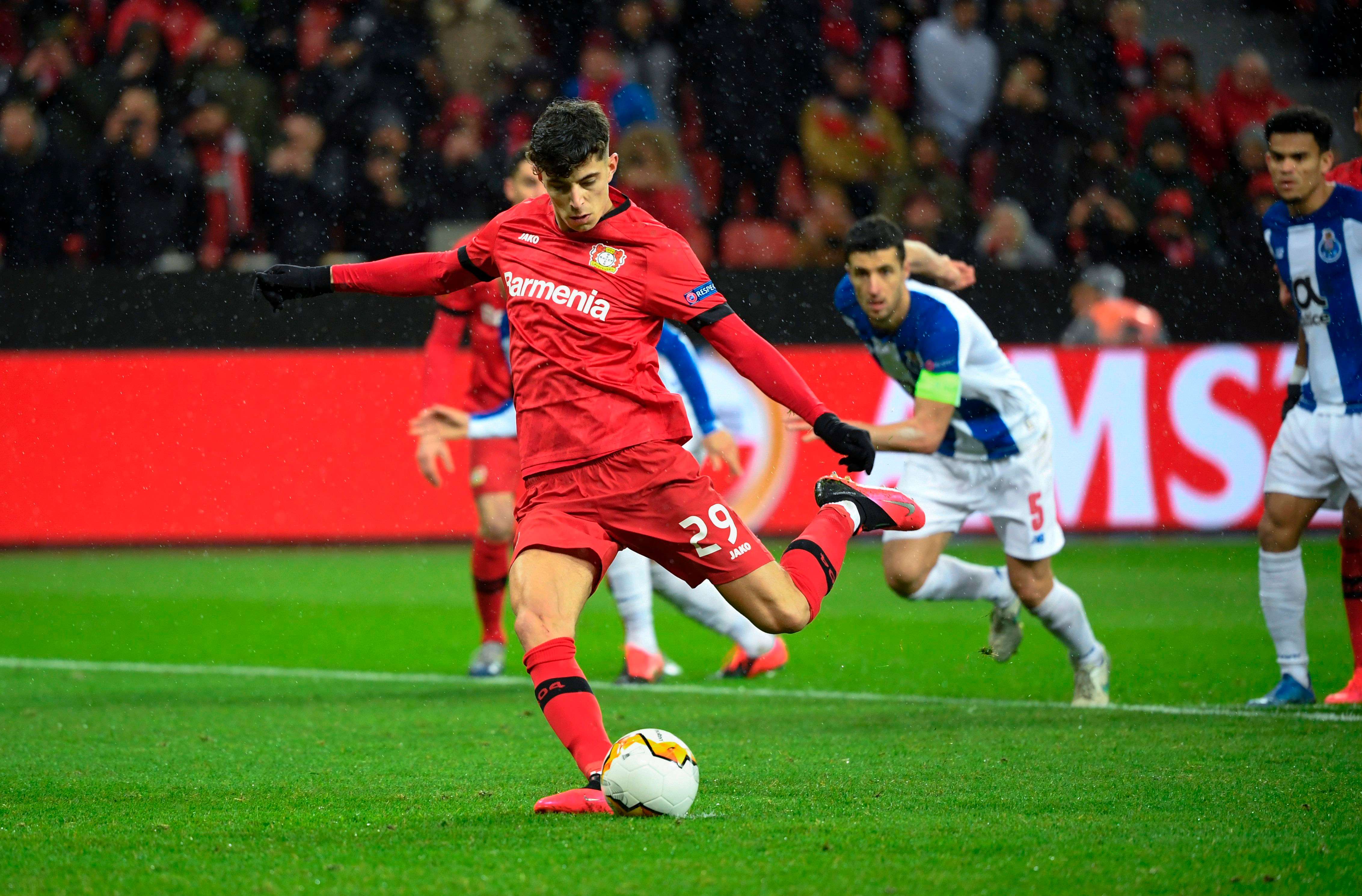 Kai Havertz traf in Hinspiel vom Punkt zum 2:1