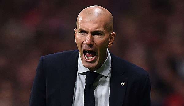 Zinedine Zidane verlor mit Real Madrid in Sevilla.