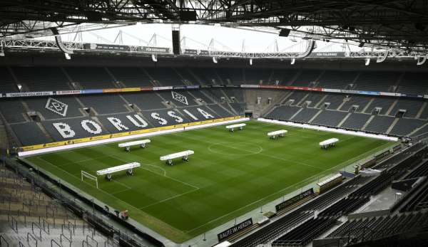 Die Stadien Deutschlands werden wohl noch viele Wochen leerbleiben.