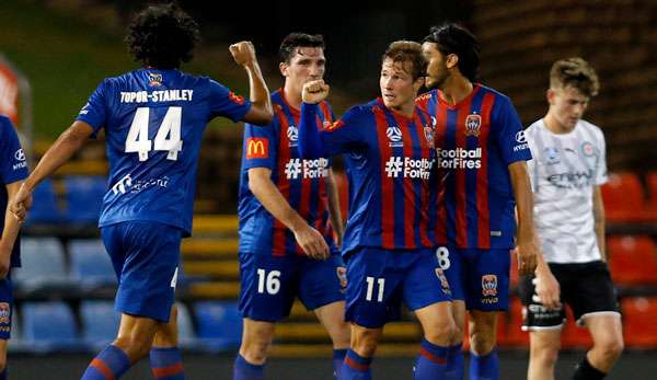 Ein spieler der Newcastle Jets wurde positiv auf das Coronavirus getestet.