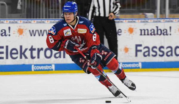 Tim Stützle spielt derzeit bei den Adler Mannheim in der DEL.