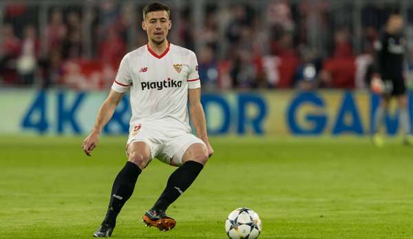 Lenglet spielte von Januar 2017 bis Juli 2018 für den FC Sevilla.