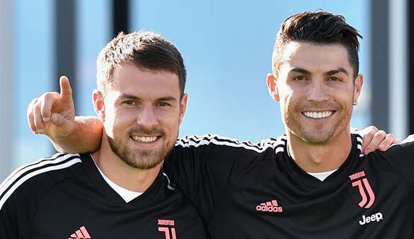 Juventus Turins Mittelfeldspieler Aaron Ramsey hat verraten, dass ihm Cristiano Ronaldo bei seiner Ankunft in der Serie A geholfen hat.