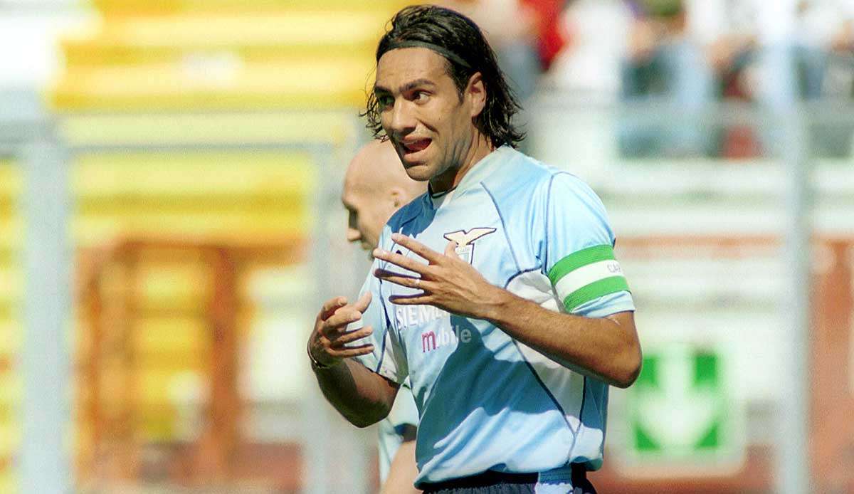 Spielte 17 lange Jahre für Lazio Rom und wechselte erst 2002 zu AC Mailand: Alessandro Nesta.