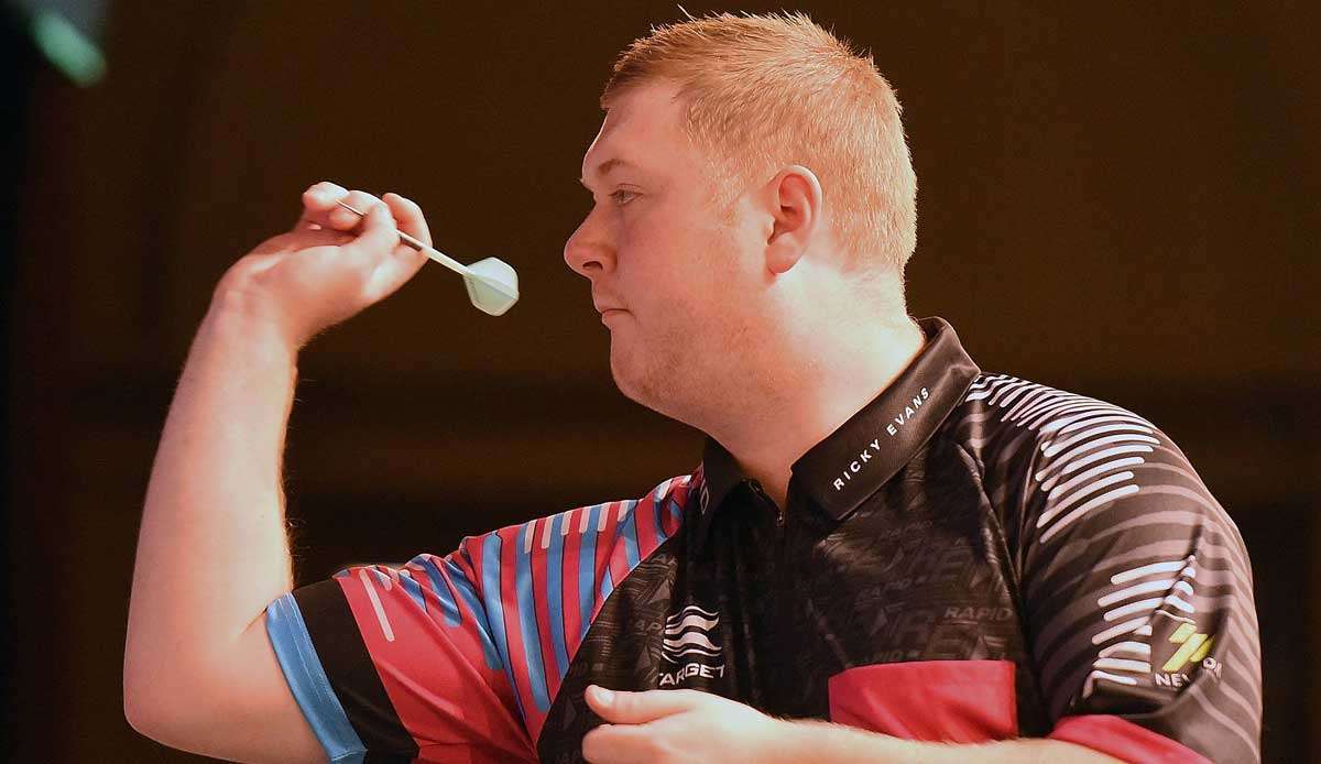 Ricky Evans nimmt in Gruppe 16 der PDC Home Tour teil.