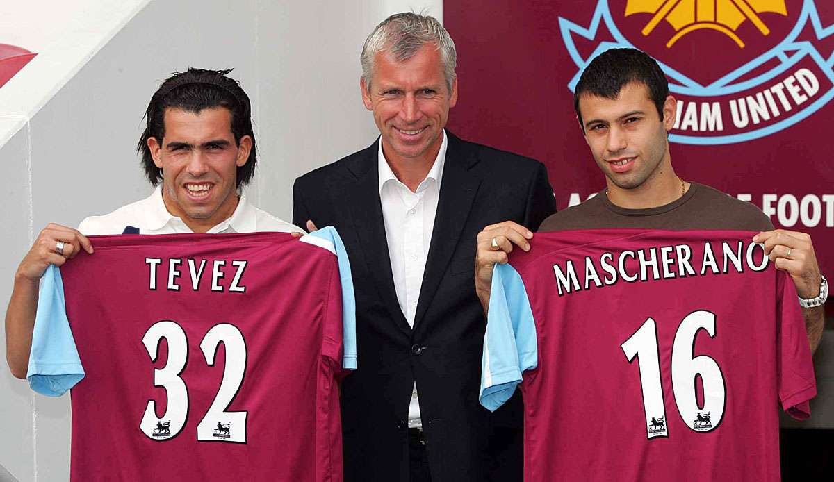 Carlos Tevez und Javier Mascherano wechselten am letzten Tag der Sommertransferphase 2006 von Corinthians Sao Paulo zu West Ham United.