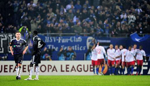 Hamburg siegte im Hinspiel mit 3:1 gegen Anderlecht - Wolfsburg holte in Kasan ein 1:1