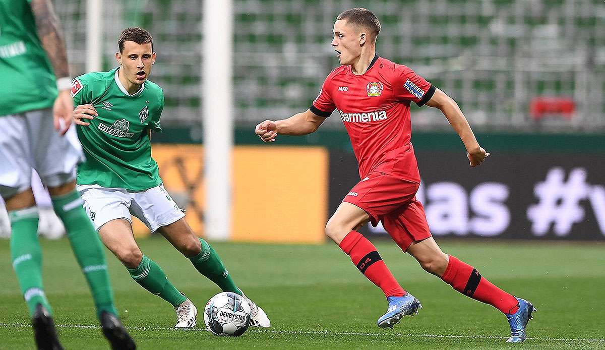 Florian Wirtz feierte mit 17 Jahren und 15 Tagen sein Bundesliga-Debüt für Bayer Leverkusen in Bremen.