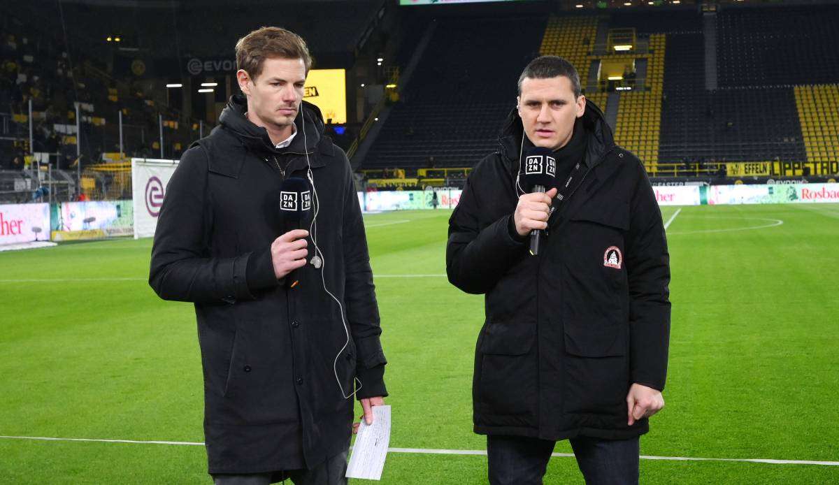 Moderator Alexander Schlüter begleitet zumeist mit Experte Ralph Gunesch die Bundesliga-Übertragungen bei DAZN.