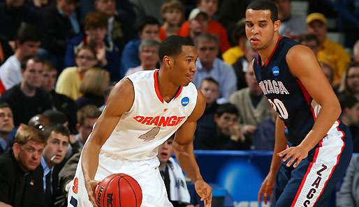 Gonzagas Elias Harris (r.) im Duell mit Syracuse-Star Wes Johnson