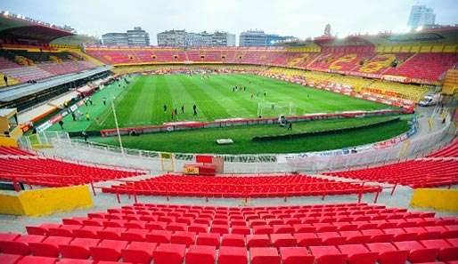 Noch ist das Ali Sami Yen leer - am Sonntag wird zum Derby kein einziger Platz frei sein