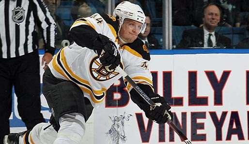 Mit seinem Assist konnte Dennis Seidenberg dazu beitragen, dass Bostons Playoff-Chancen steigen