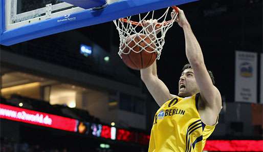 Blagota Sekulic wurde 2009 deutscher Pokalsieger mit Alba Berlin