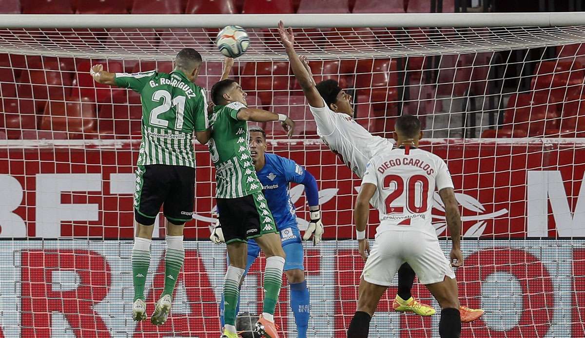 Der FC Sevilla setzte sich im Derby gegen Real Betis durch.