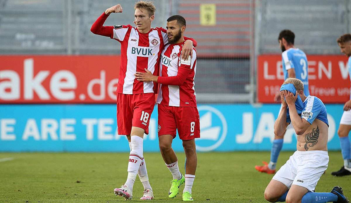Die Würzburger Kickers setzten sich mit 3:0 gegen Chemnitz durch.