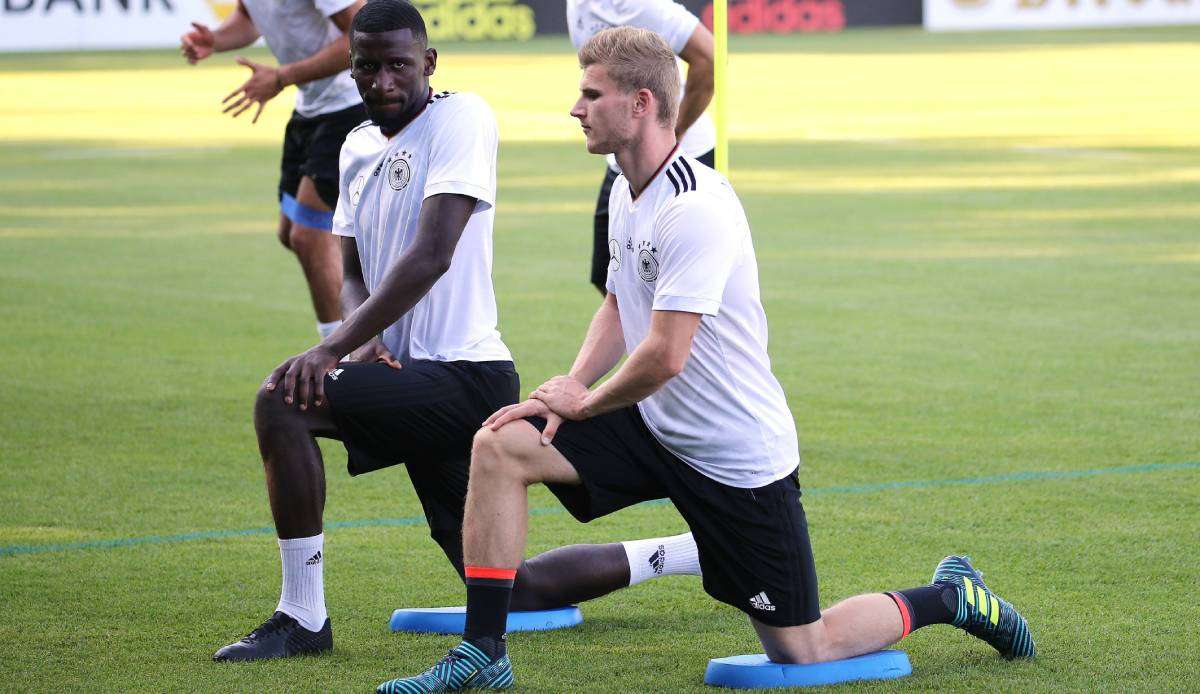 Antonio Rüdiger und Timo Werner kennen sich aus der gemeinsamen Zeit in Stuttgart.