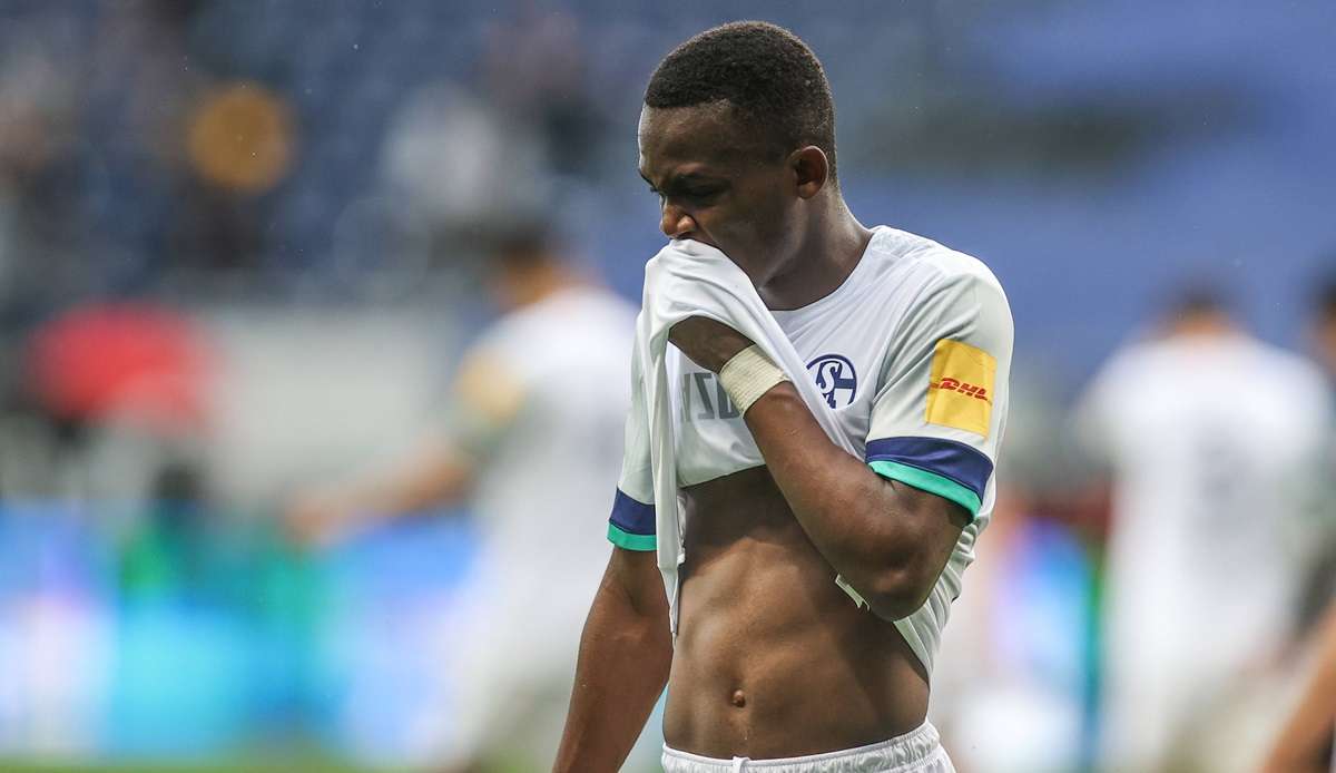 Matondo hat für Ärger bei den Schalke-Fans gesorgt.