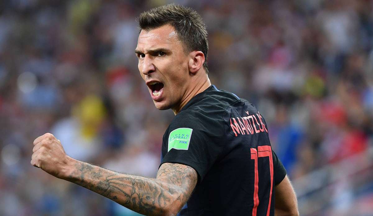 Der AC Florenz ist offenbar an einer Verpflichtung des derzeit vereinslosen Mario Mandzukic interessiert.