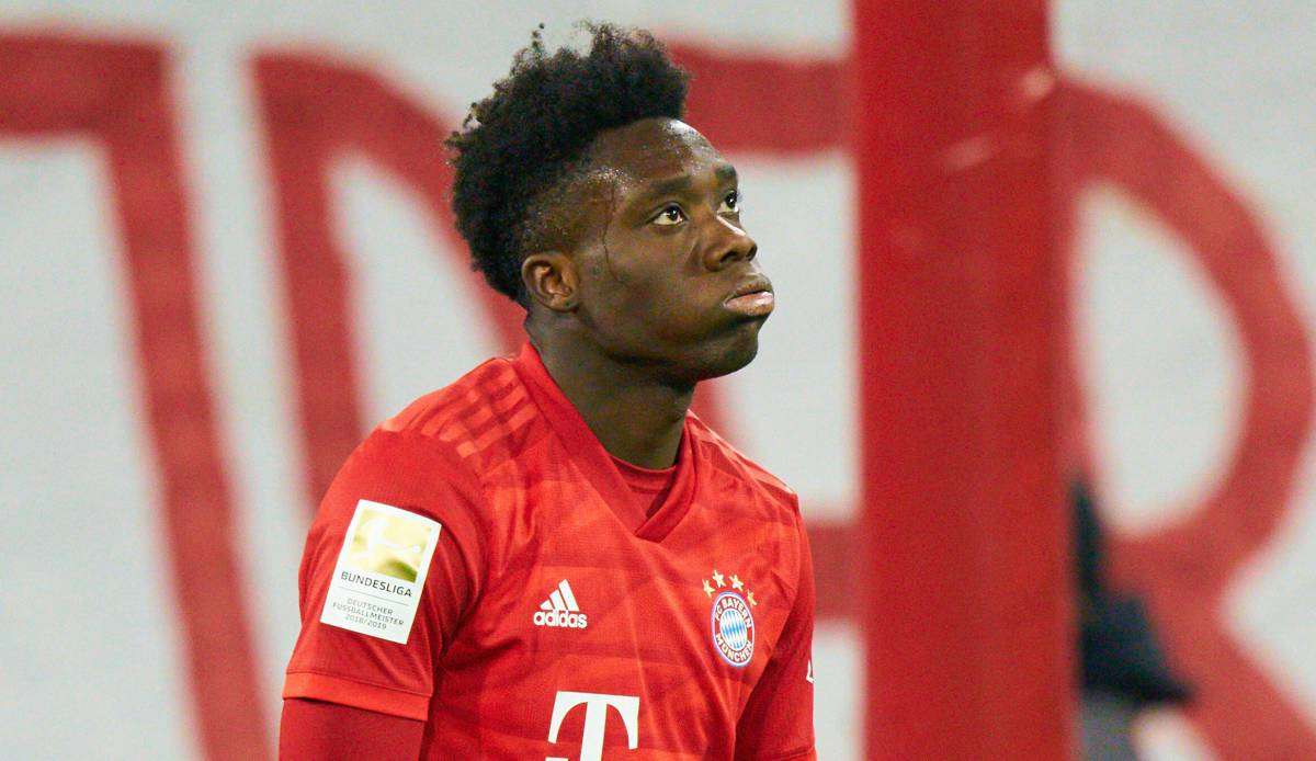 Alphonso Davies hat über seine Anfangszeit beim FCB gesprochen.